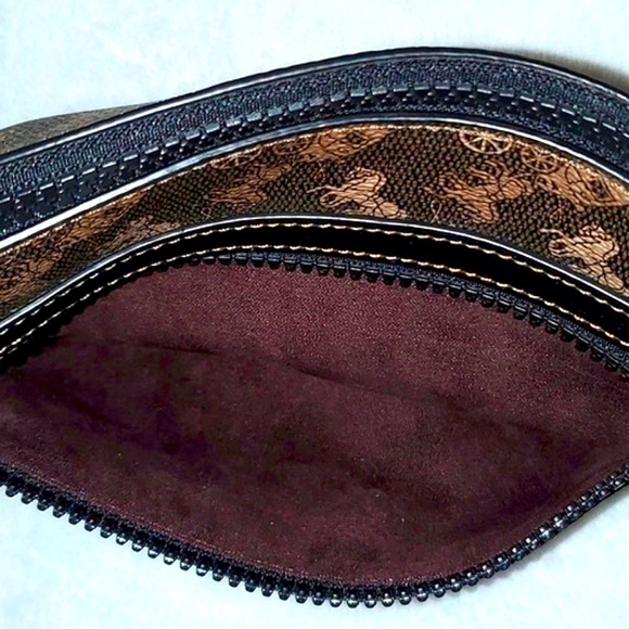 COACH Large Front Zip Wristlet With Horse And Carriage Print And Planets - Picture 7 of 10